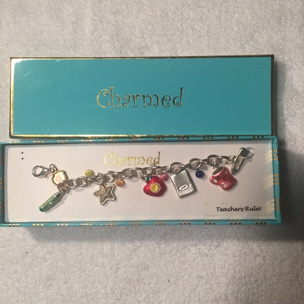 host pick 🎉🎉🎉🎉NWT Teacher Charm Bracelet